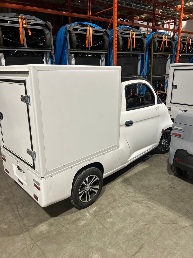 ET4 Connect Delivery - Fully Enclosed Mobility Scooter