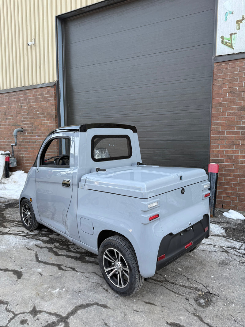 ET4 Connect Cargo - Fully Enclosed Mobility Scooter