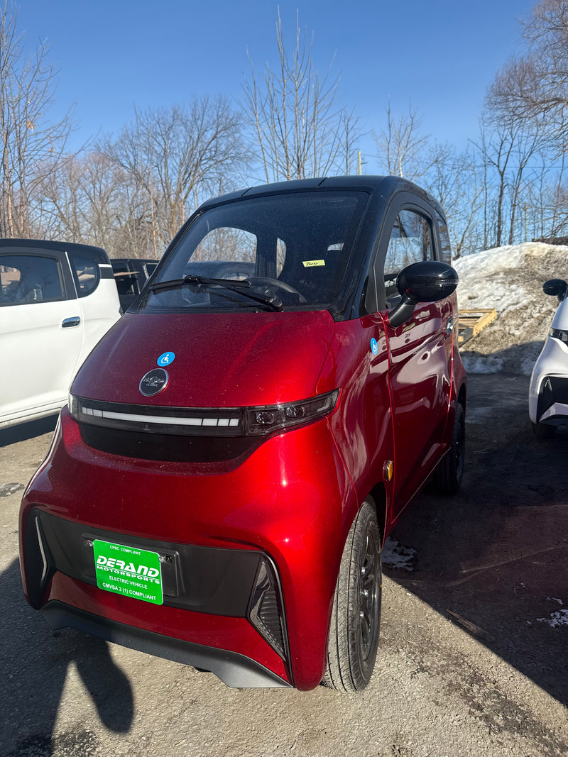 ET4 Connect Plus 100AH - Fully Enclosed Mobility Scooter