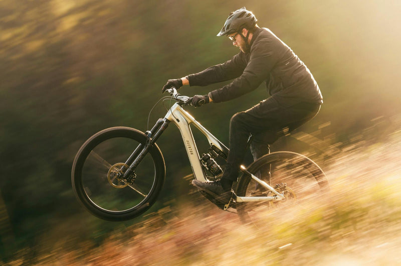 Aventon Current EXP Carbon Fiber E-MTB