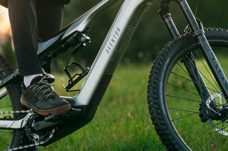 Aventon Current EXP Carbon Fiber E-MTB
