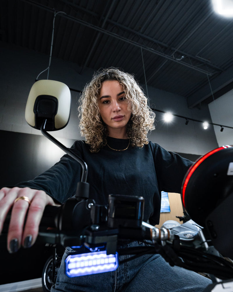 Evoque Stinger Plus Scooter Style E-Bike