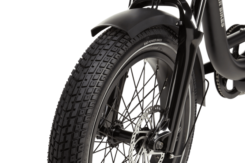 All-Terrain Tires & Hydraulic Disc Brakes
