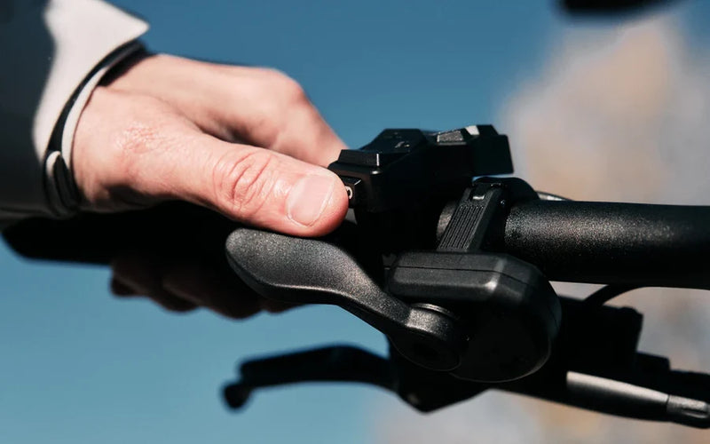 Native Thumb Throttle